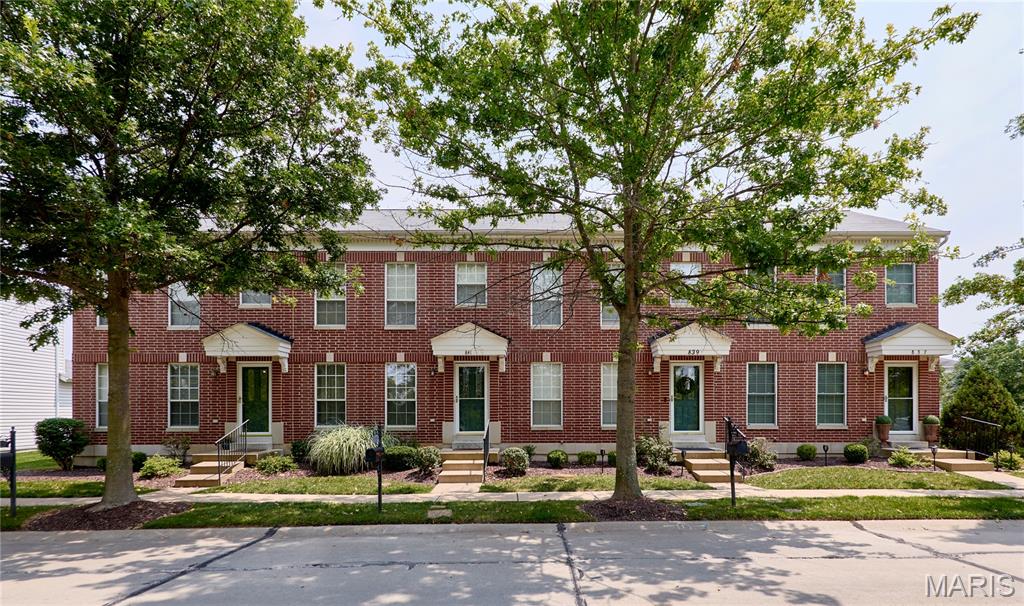 2nd image of 841 Boardwalk Springs Pl, O Fallon, MO 63368 | MLS# MIS26049284