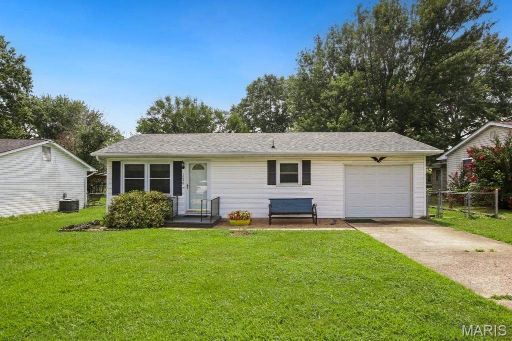 1st image of 1050 Prairie St, Sullivan, MO 63080 | MLS# MIS26049317