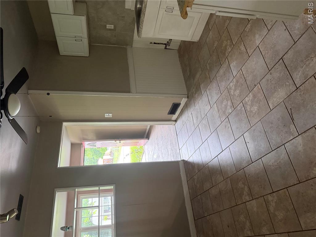 2nd image of 506 Saint Paul Dr, East Saint Louis, IL 62206 | MLS# MIS26049389