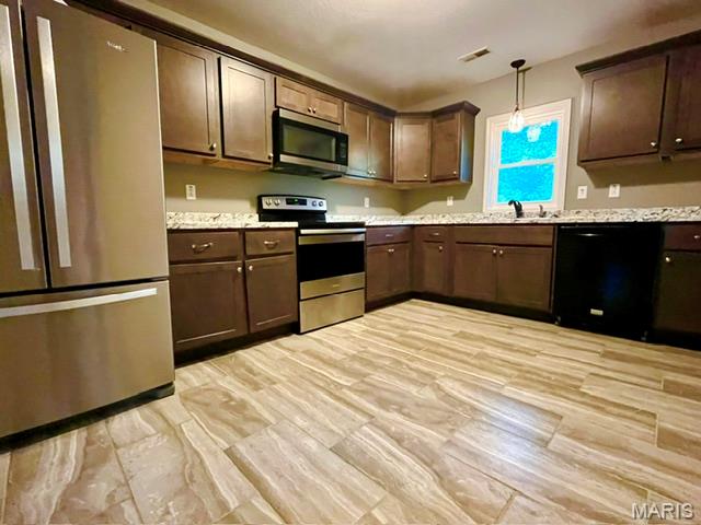 5th image of 2106 Madison 504, Fredericktown, MO 63645 | MLS# MIS26049449