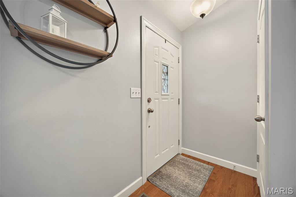 5th image of 115 N Porte Dr, Highland, IL 62249 | MLS# MIS26049451