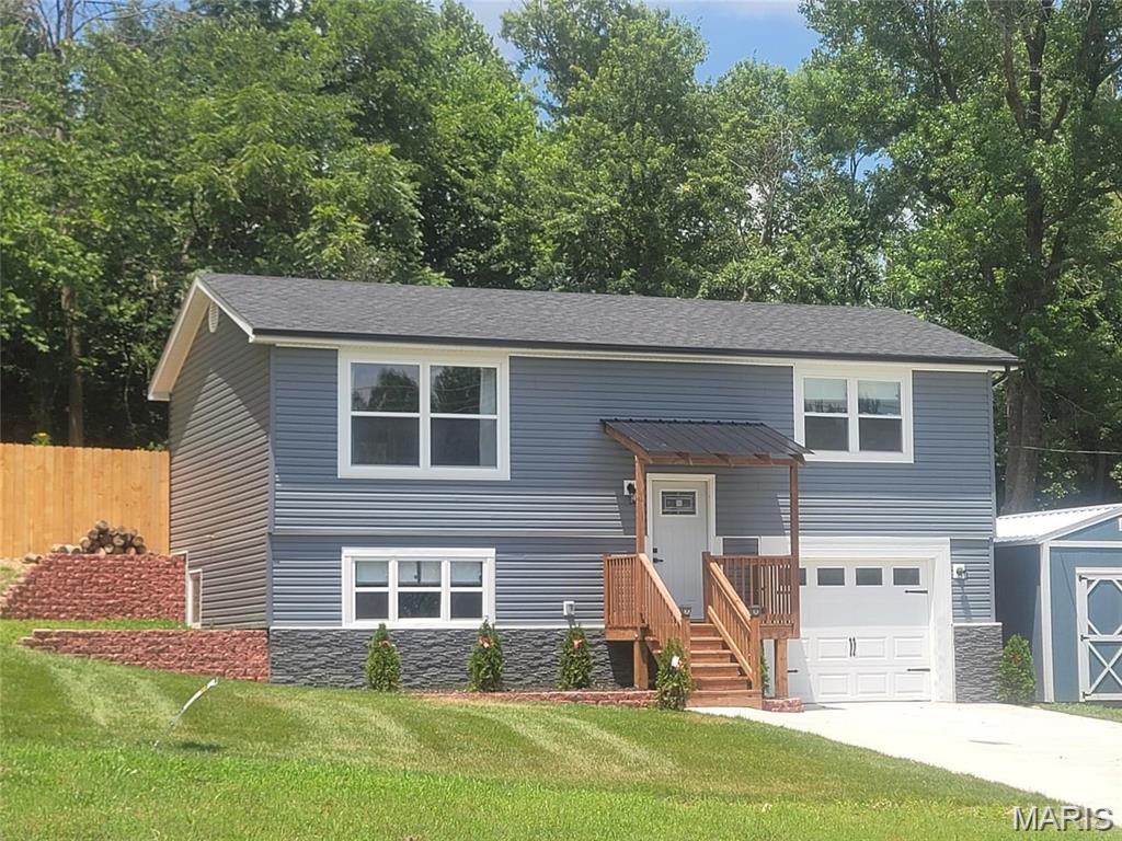 1st image of 902 Forest Ave, Valley Park, MO 63088 | MLS# MIS26049468