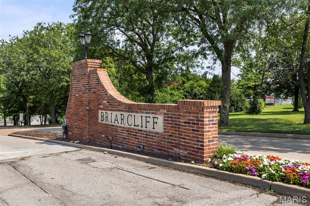29th image of 1005 Nobleman Dr, Saint Louis, MO 63146 | MLS# MIS26049481
