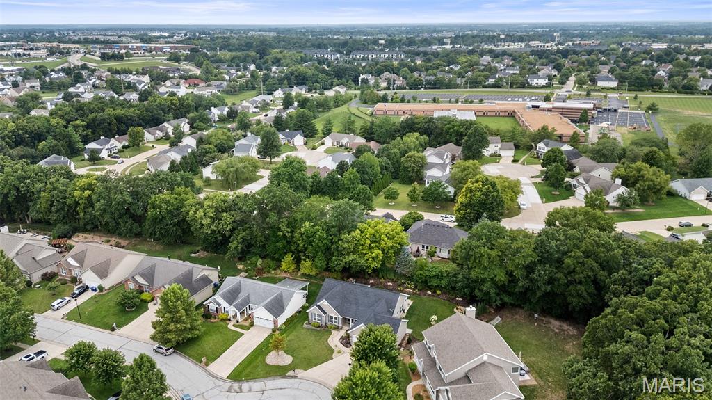 2nd image of 731 Autumnwood Forest Dr, Lake Saint Louis, MO 63367 | MLS# MIS26049513