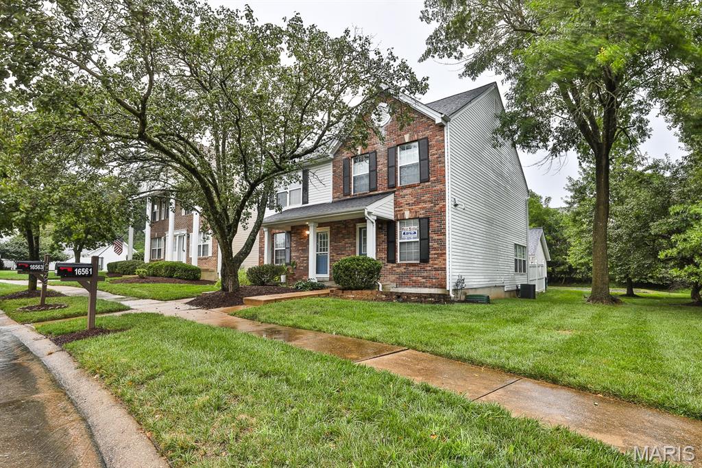 2nd image of 16563 Carriage View Ct, Wildwood, MO 63040 | MLS# MIS26049566