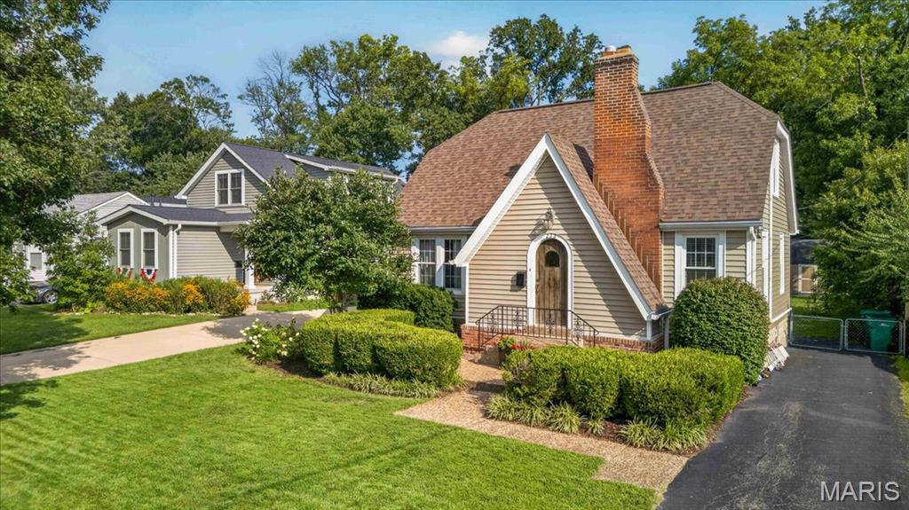 2nd image of 222 Central Ave, Saint Louis, MO 63119 | MLS# MIS26049595