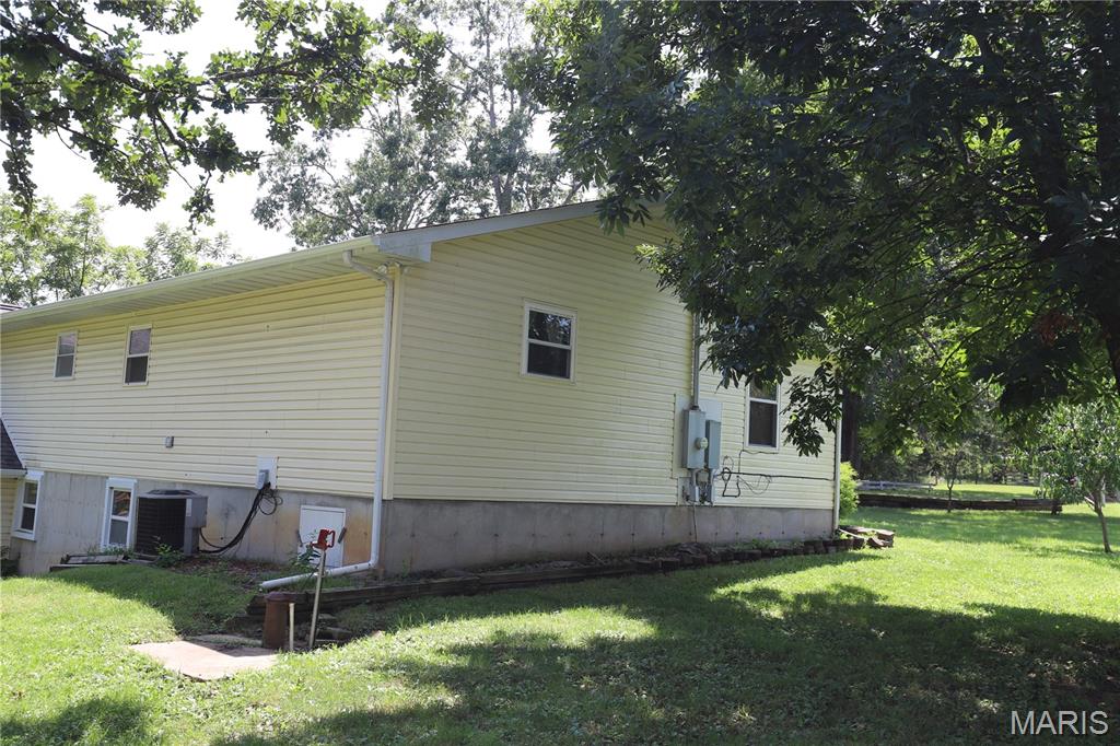 4th image of 11697 John Emling Rd, Bismarck, MO 63624 | MLS# MIS26049724