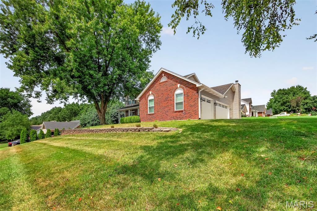 5th image of 701 Loretta Dr, O Fallon, MO 63366 | MLS# MIS26049740