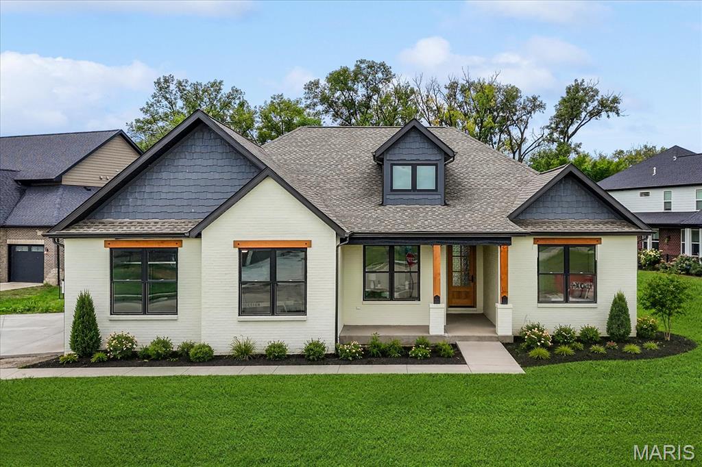 1st image of 819 Daniel Dr, Mascoutah, IL 62258 | MLS# MIS26049770