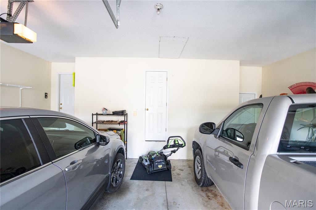 39th image of 75 Sundew Ln, Highland, IL 62249 | MLS# MIS26049820