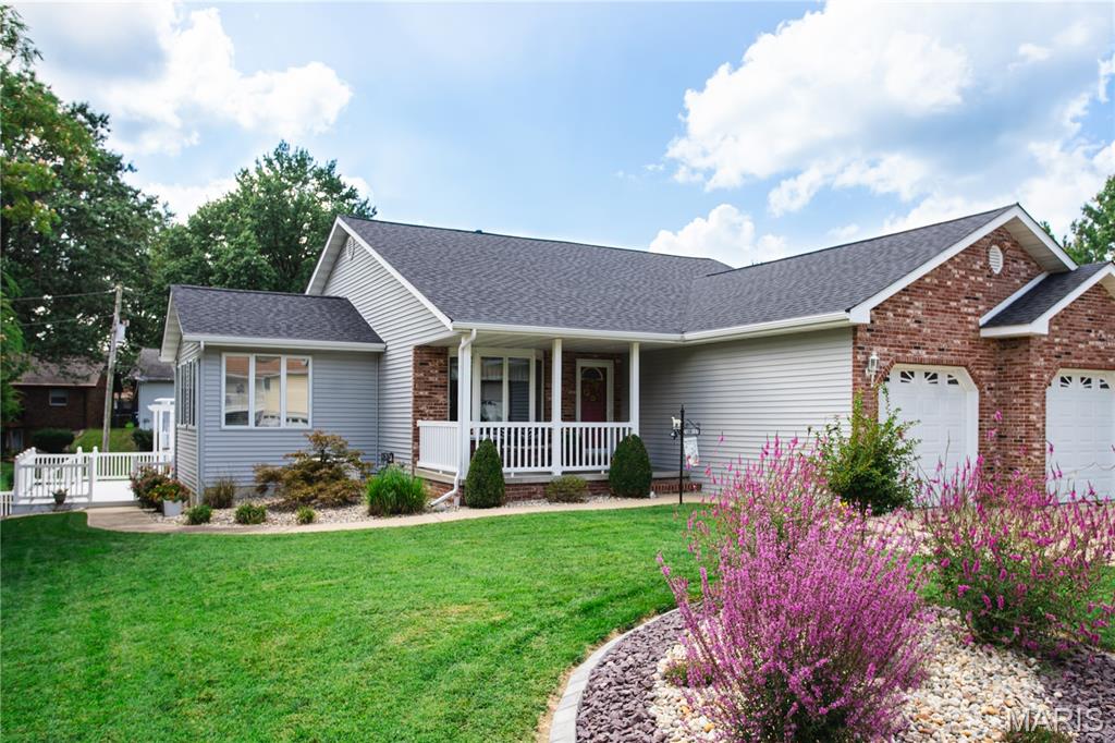 4th image of 75 Sundew Ln, Highland, IL 62249 | MLS# MIS26049820