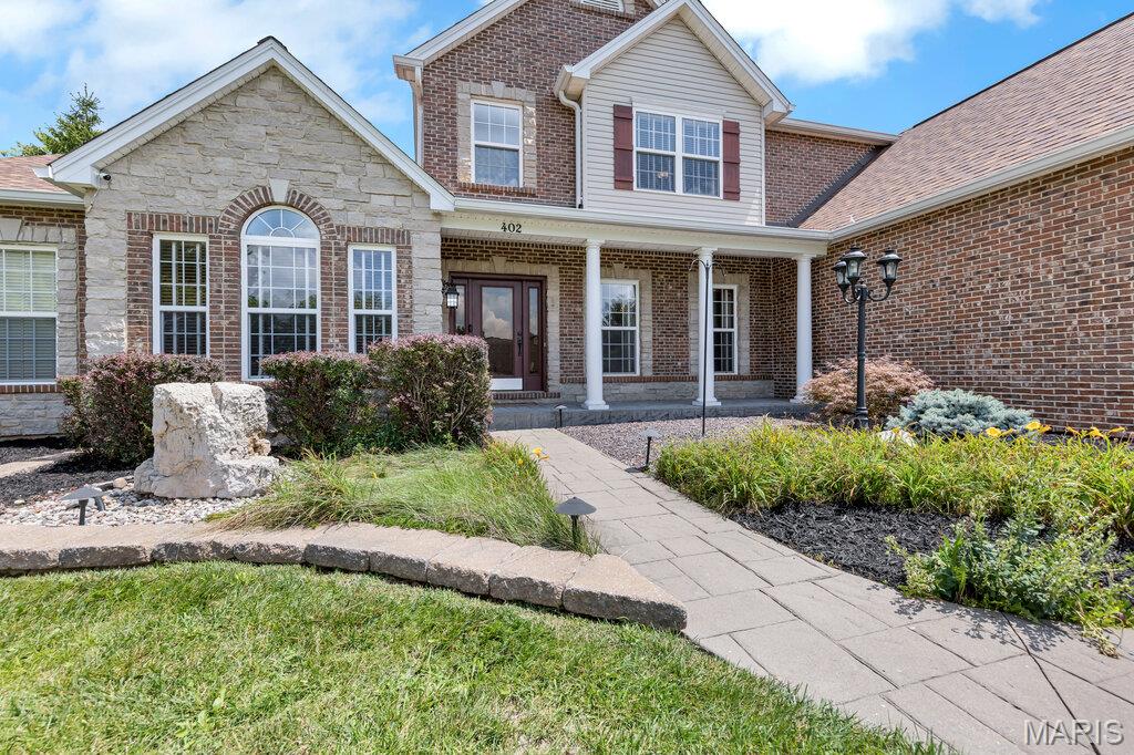 3rd image of 402 Hickory Grove Ln, Wentzville, MO 63385 | MLS# MIS26049833