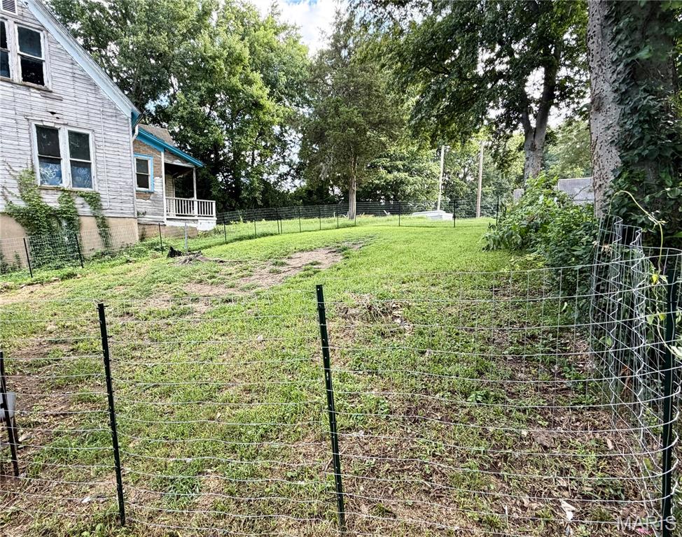 8th image of 635 Lindsay Ave, Poplar Bluff, MO 63901 | MLS# MIS26049855