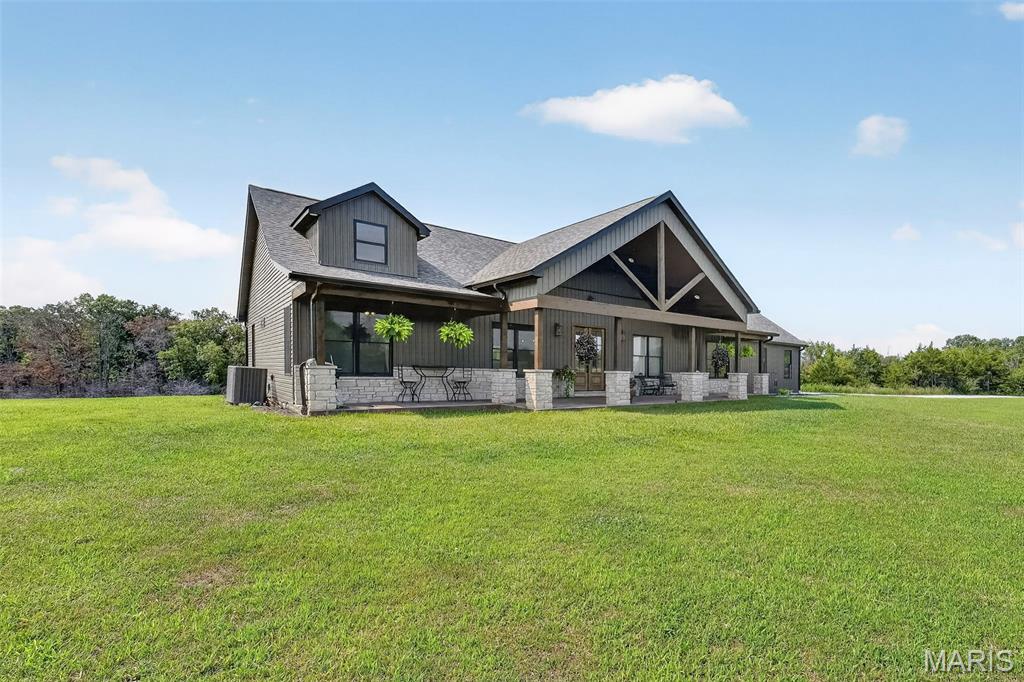 2nd image of 1010 Hwy Uu, Silex, MO 63377 | MLS# MIS26049856