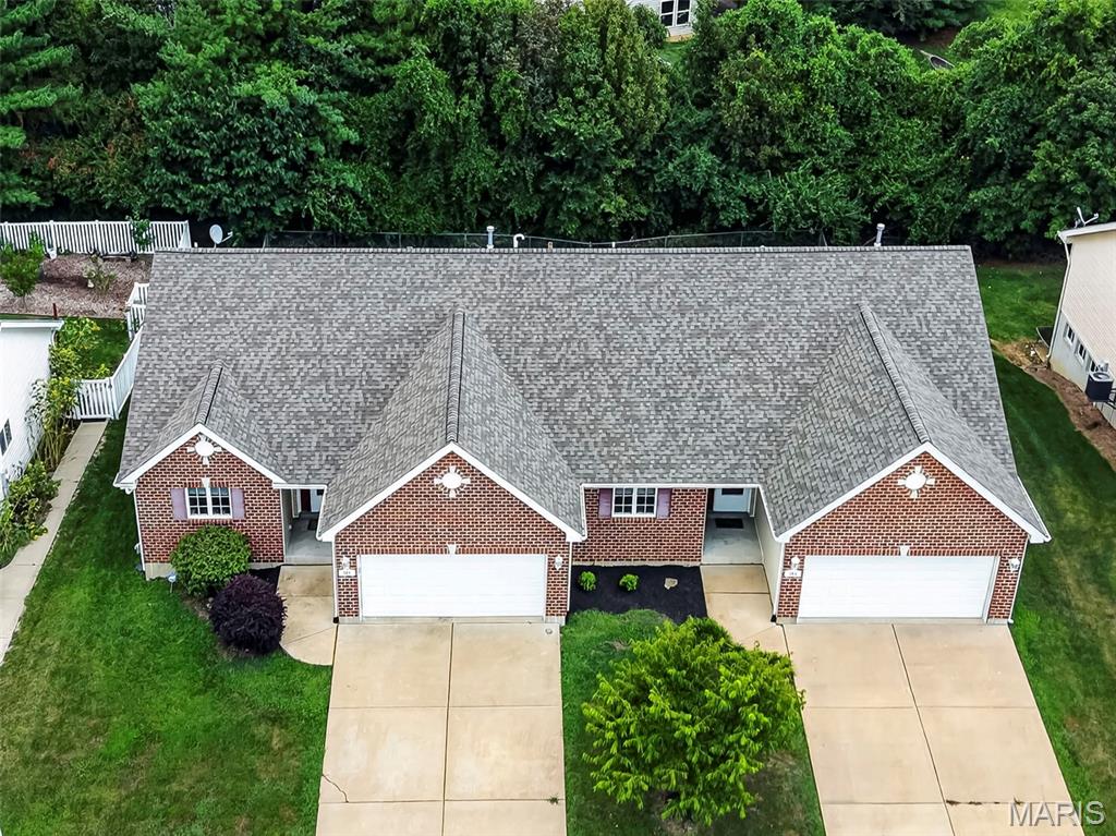 2nd image of 384 386 Shadow Pines Dr, Wentzville, MO 63385 | MLS# MIS26049948