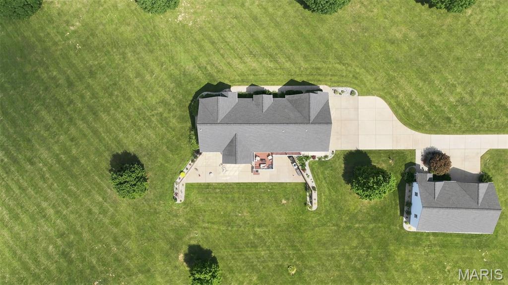 33rd image of 3 Bluff Haven Dr, Troy, MO 63379 | MLS# MIS26049986