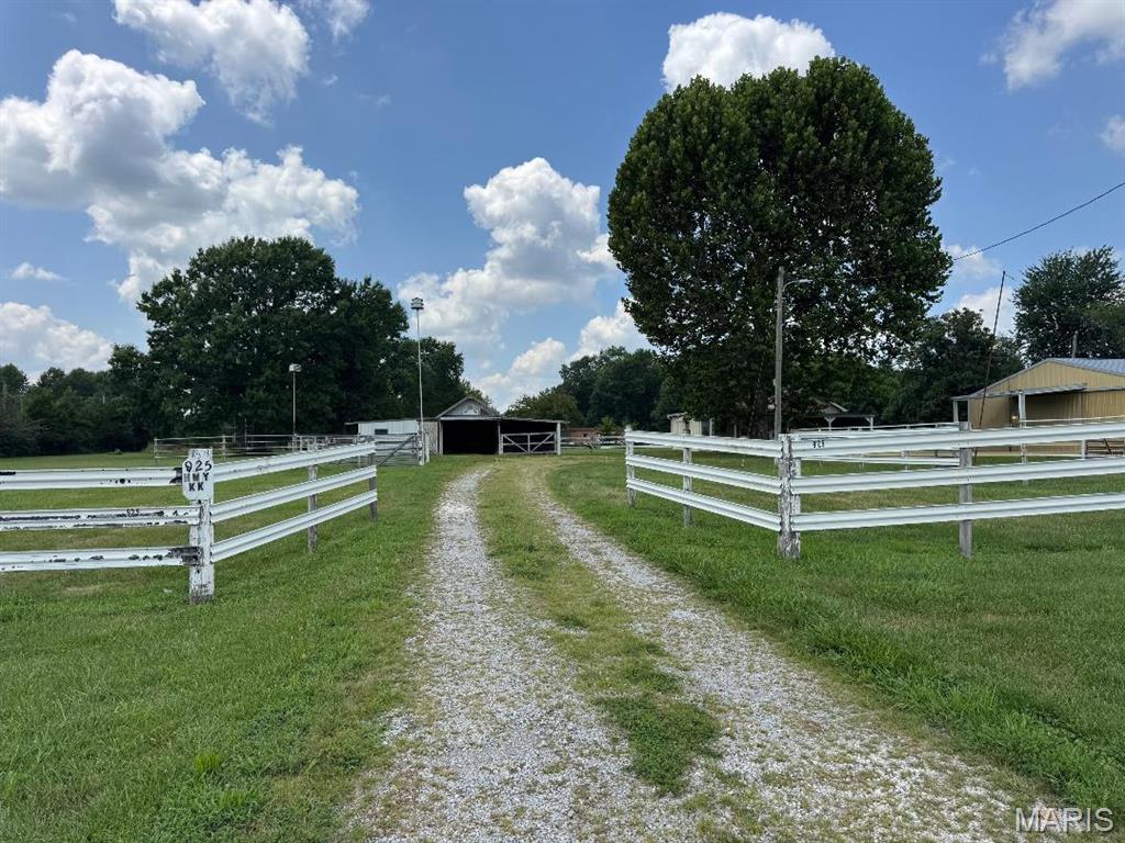 3rd image of 925 Hwy Kk, Troy, MO 63379 | MLS# MIS26050061