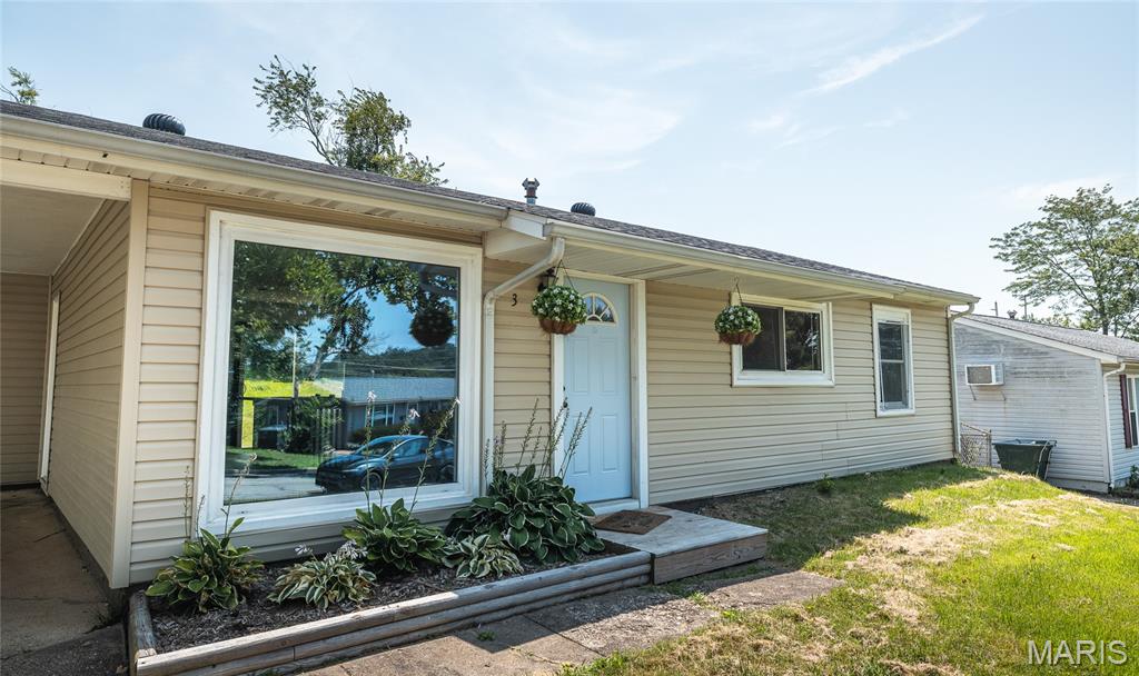 2nd image of 3 Elmwood Dr, Rolla, MO 65401 | MLS# MIS26050072
