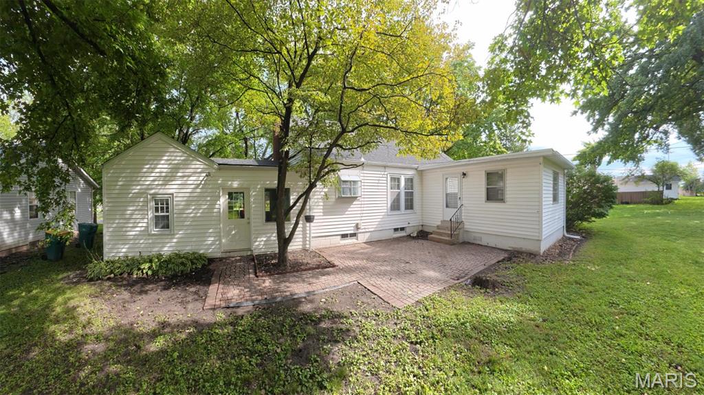 5th image of 207 Marilyn Dr, O Fallon, IL 62269 | MLS# MIS26050073
