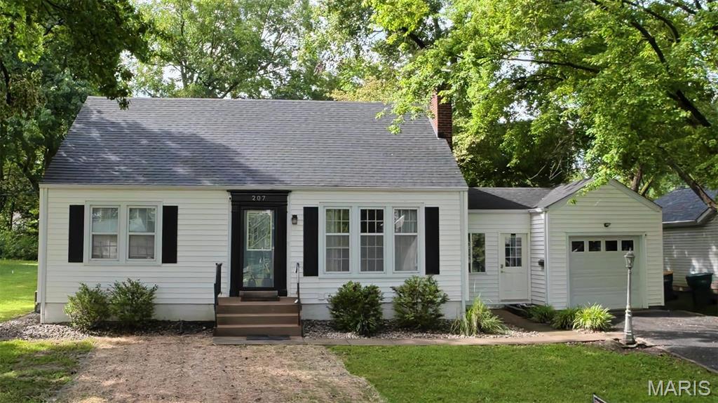 1st image of 207 Marilyn Dr, O Fallon, IL 62269 | MLS# MIS26050073