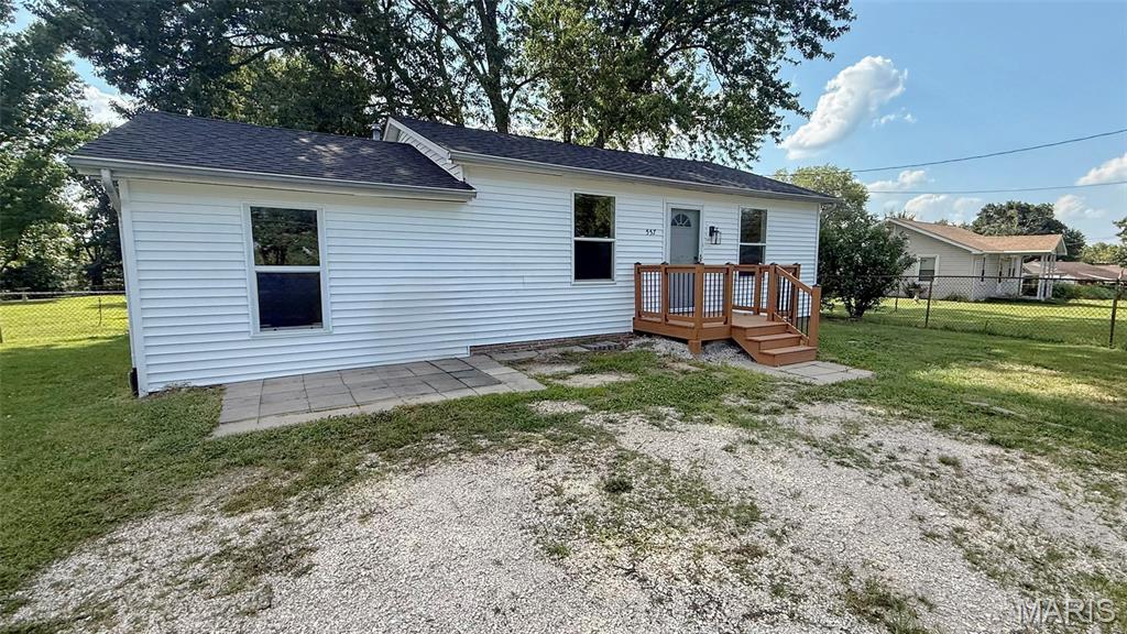 1st image of 557 Vreeland Rd, Hillsboro, MO 63050 | MLS# MIS26050074