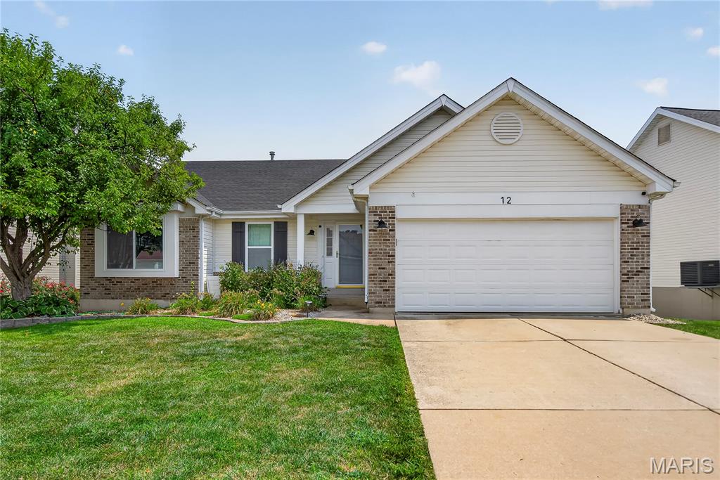 2nd image of 12 Constable Ct, Saint Peters, MO 63376 | MLS# MIS26050149