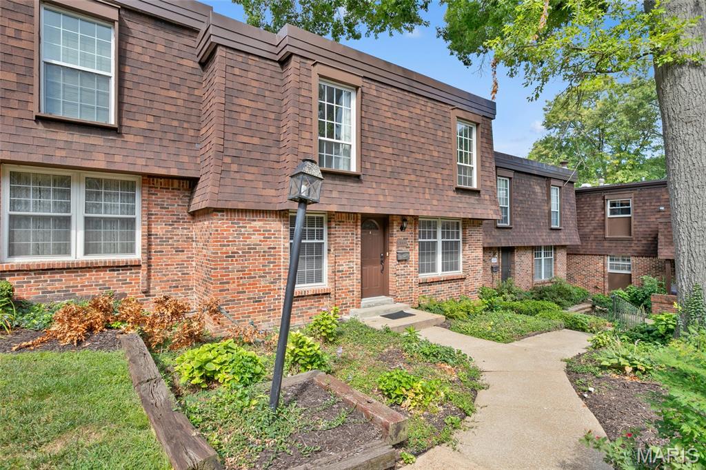2nd image of 13511 Coliseum Dr, Chesterfield, MO 63017 | MLS# MIS26050160