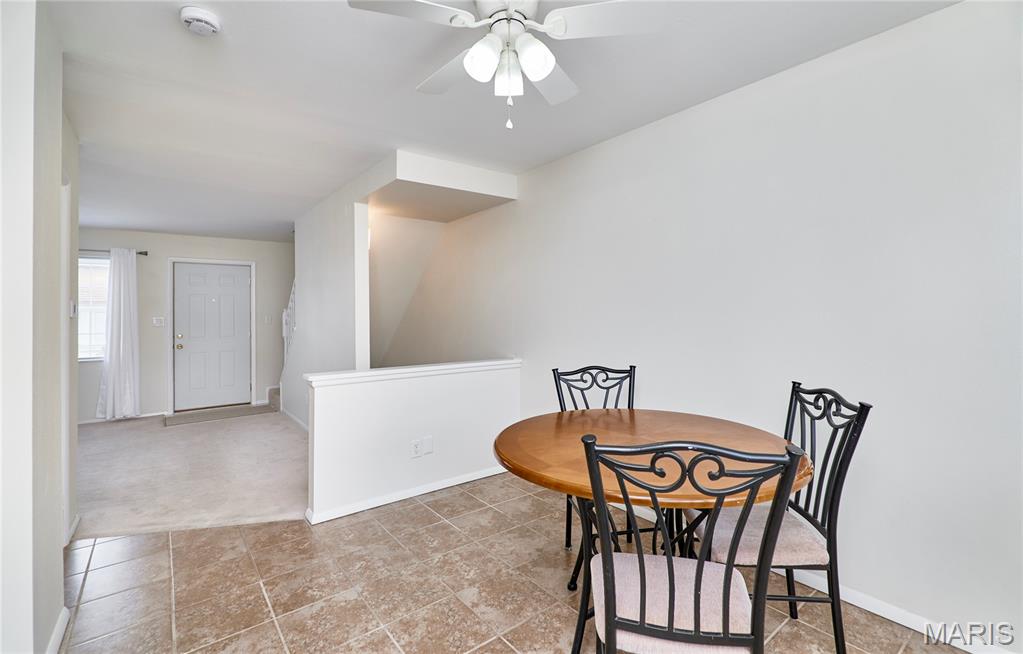 2nd image of 847 Wendevy Ct, Ballwin, MO 63011 | MLS# MIS26050174