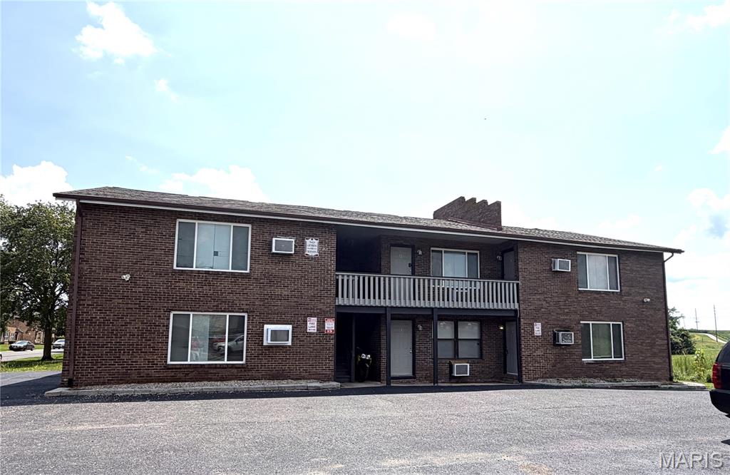 1st image of 971 Belle Valley Dr, Belleville, IL 62220 | MLS# MIS26050185