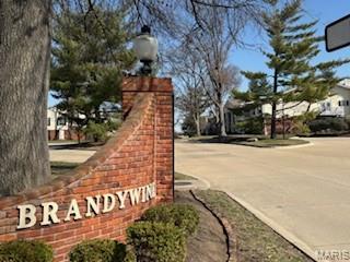 2nd image of 1512 Bedford Forge Ct #19, Chesterfield, MO 63017 | MLS# MIS26050206