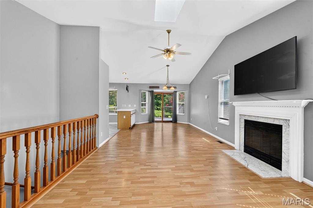 4th image of 981 Wynstay Cir, Valley Park, MO 63088 | MLS# MIS26050208