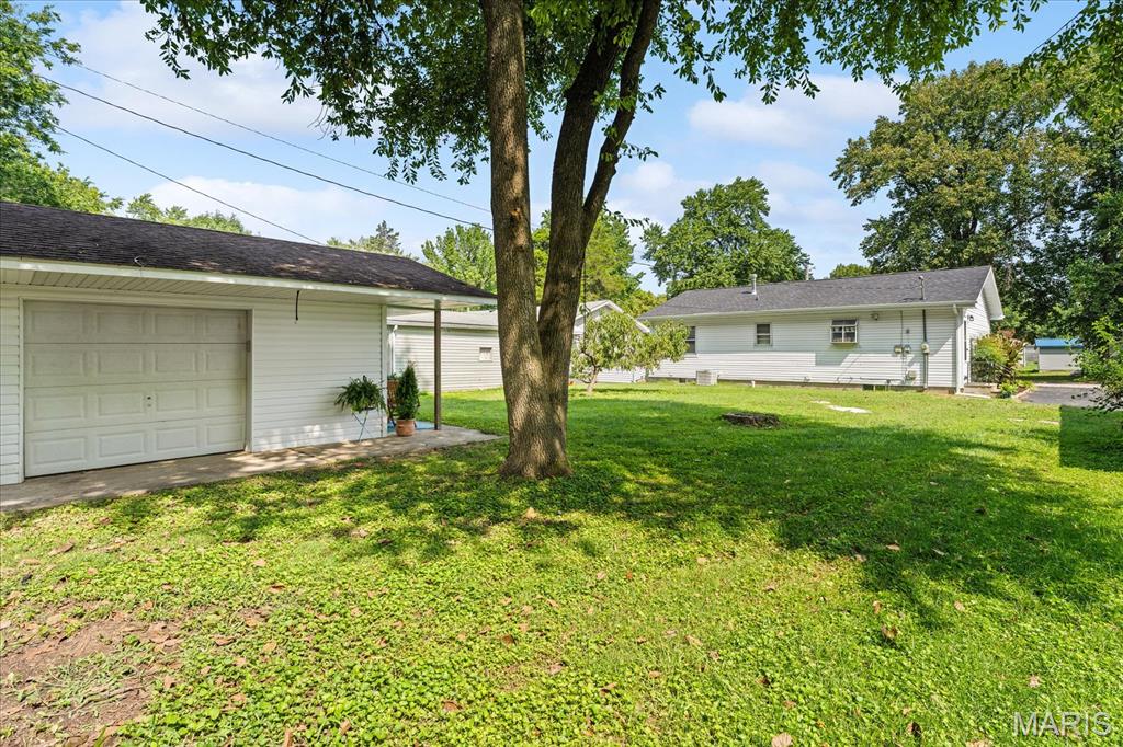 2nd image of 9106 Summit Dr, Fairview Heights, IL 62208 | MLS# MIS26050266