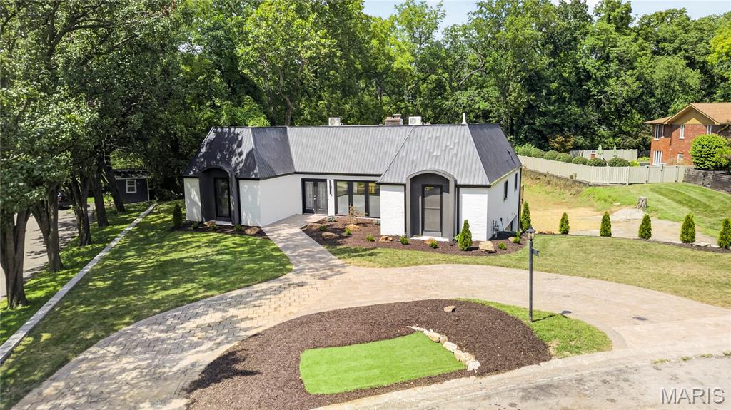 5th image of 111 Lamoine Ln, Belleville, IL 62223 | MLS# MIS26050295