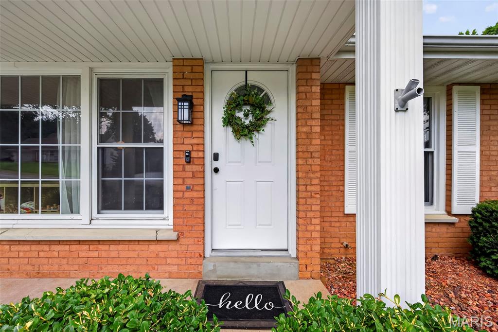3rd image of 313 Elmhurst Dr, St Charles, MO 63301 | MLS# MIS26050315