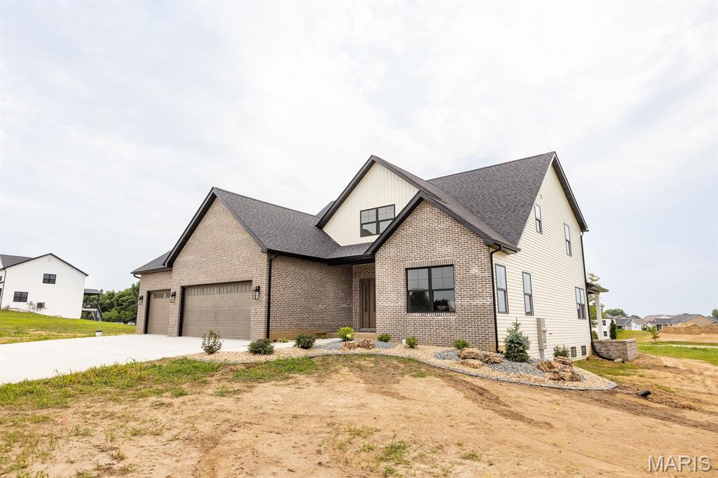 4th image of 3706 Thicket Dr, Belleville, IL 62221 | MLS# MIS26050347