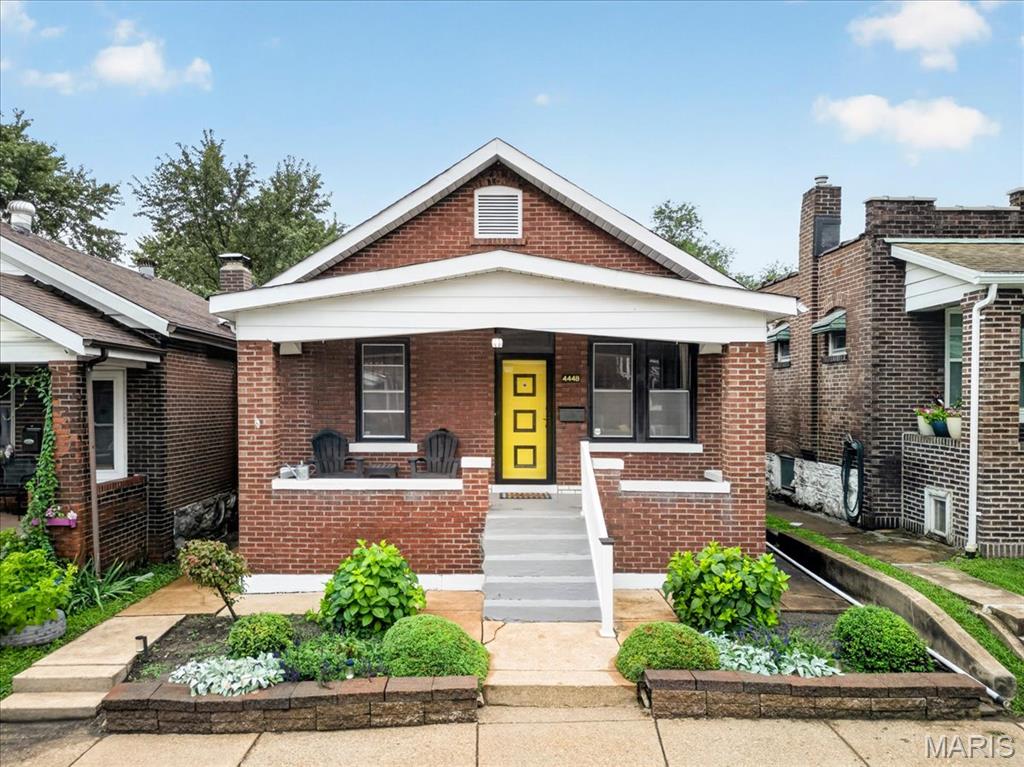 1st image of 4448 Wallace St, Saint Louis, MO 63116 | MLS# MIS26050350