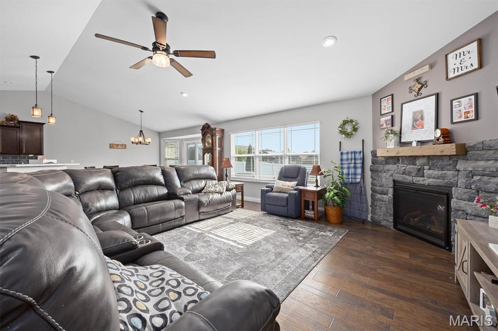 image of 250 Beauregard Dr, Belleville, IL 62221 | MLS# MIS26050362