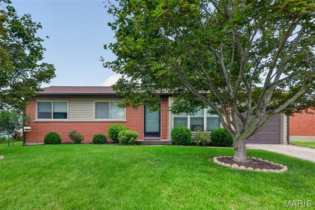 2nd image of 3210 Catesby Ln, Saint Charles, MO 63301 | MLS# MIS26050383