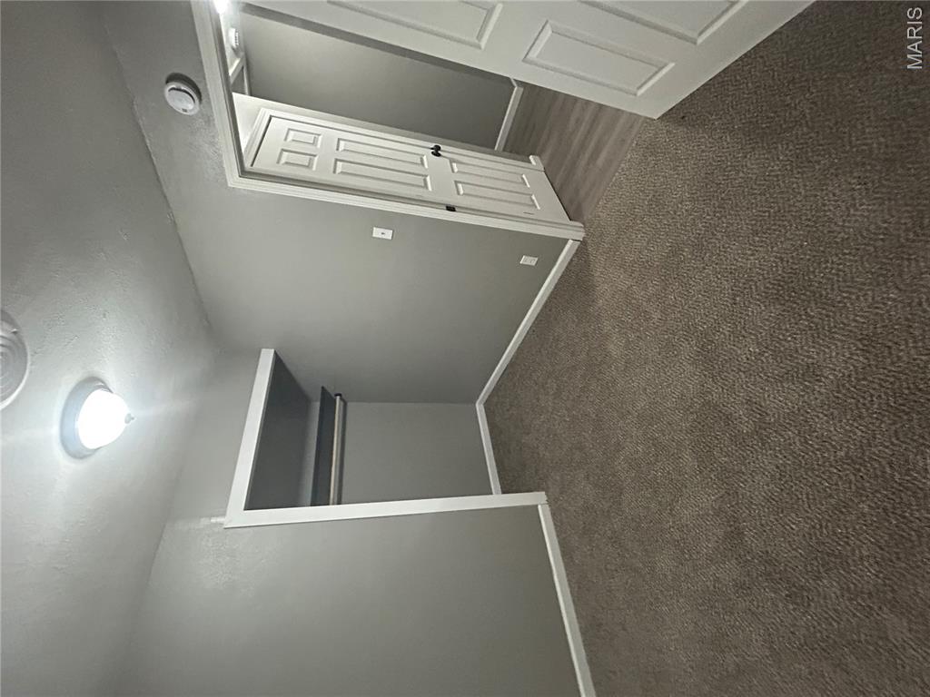 4th image of 508 Saint James Dr, East Saint Louis, IL 62206 | MLS# MIS26050409
