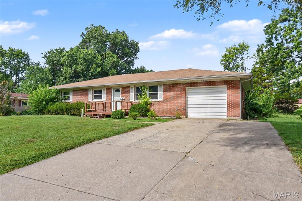 2nd image of 513 Kent Dr, Wentzville, MO 63385 | MLS# MIS26050450