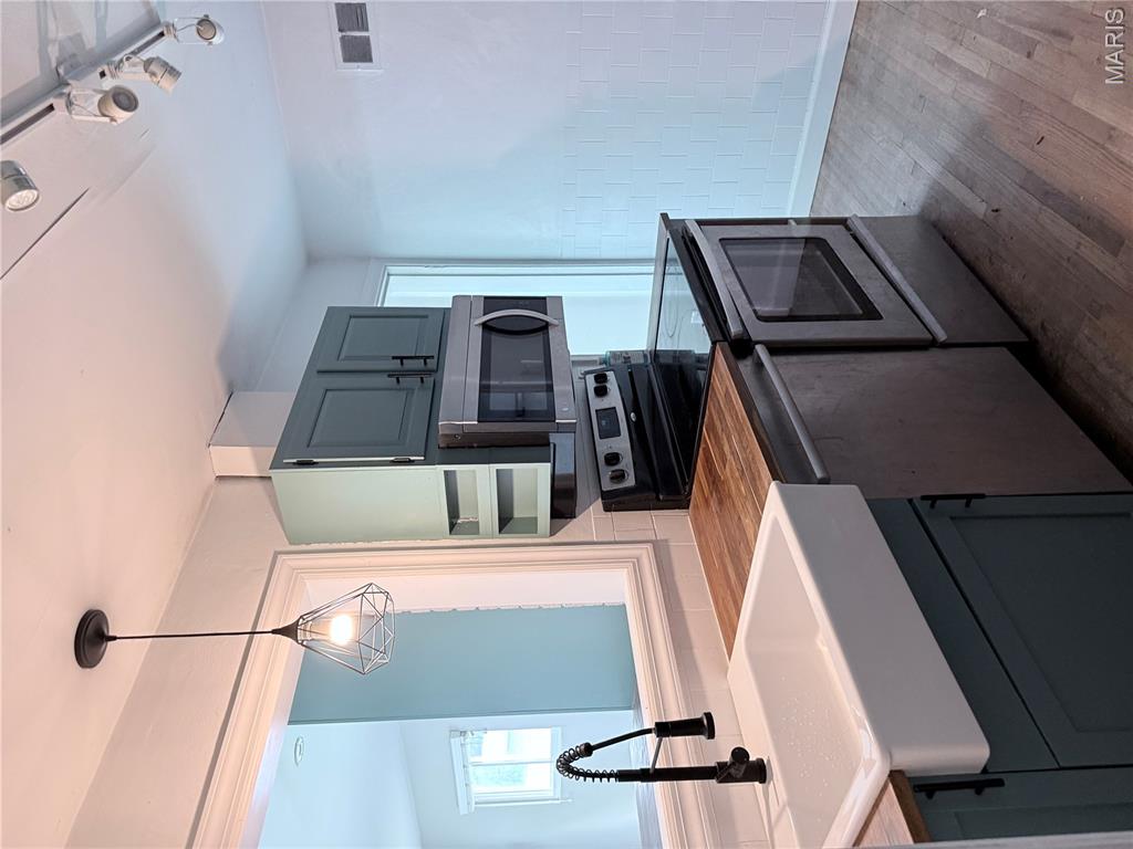 7th image of 207 Tiffin Ave, Saint Louis, MO 63135 | MLS# MIS26050515