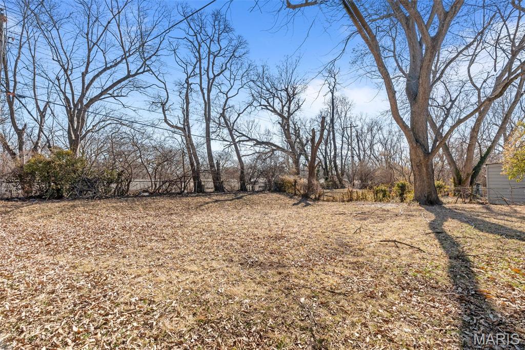 2nd image of 9750 Lorna Ln, Saint Louis, MO 63136 | MLS# MIS26050545