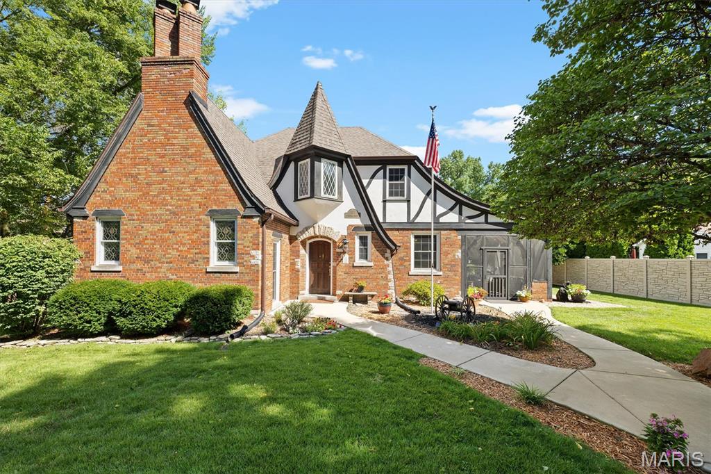 1st image of 105 Florence St, Lebanon, IL 62254 | MLS# MIS26050550