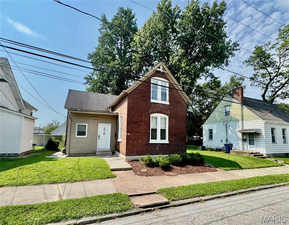 22nd image of 420 E Mckinley St, Belleville, IL 62220 | MLS# MIS26050590