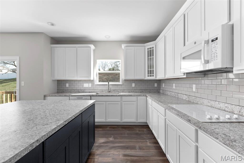 27th image of 2 Hermitage Ii At Bluestem Estates, Lake St Louis, MO 63367 | MLS# MIS26050599