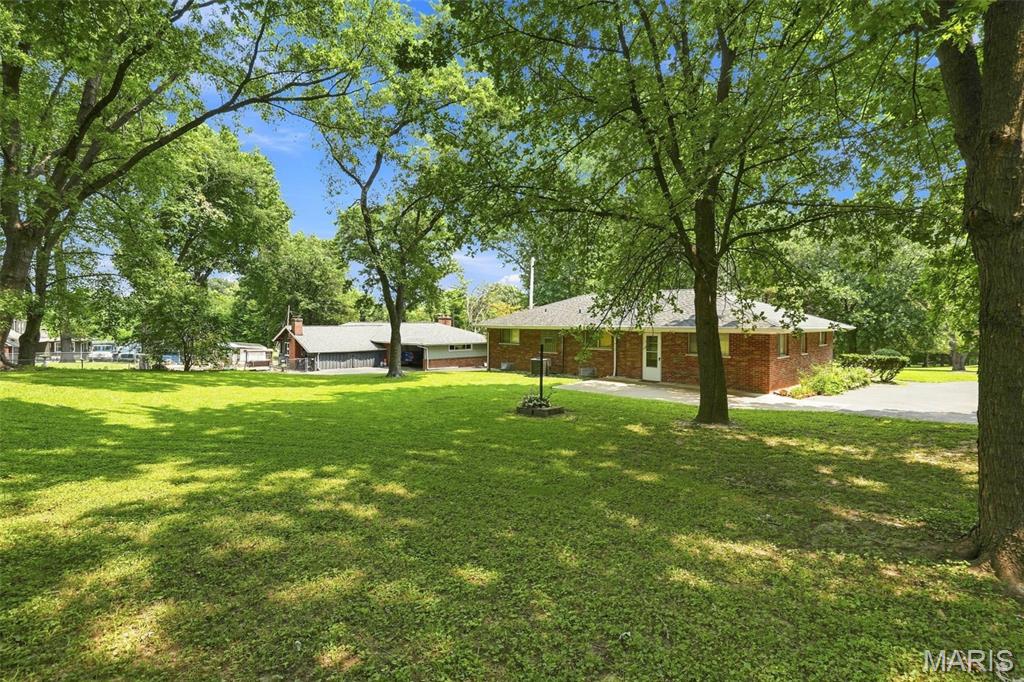 24th image of 1329 Coburg Lands Dr, Saint Louis, MO 63137 | MLS# MIS26050635