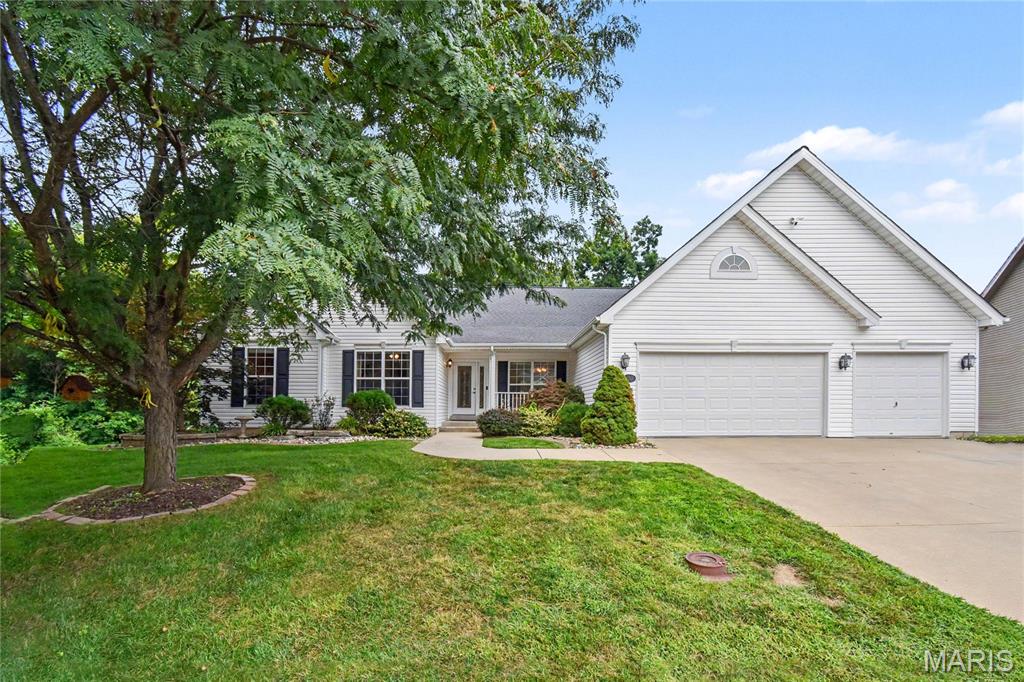 2nd image of 6701 Oxford Ln, Maryville, IL 62062 | MLS# MIS26050642