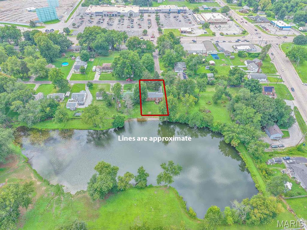 4th image of 425 S 47Th St, Belleville, IL 62226 | MLS# MIS26050647