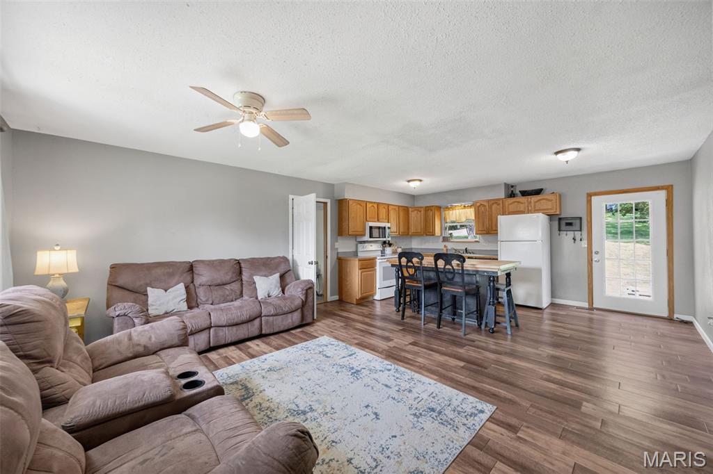 2nd image of 11354 W State Hwy 8, Potosi, MO 63664 | MLS# MIS26050650