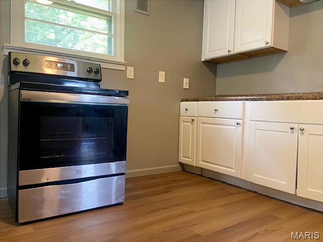 3rd image of 39 Bayview Dr, Saint Louis, MO 63135 | MLS# MIS26050737